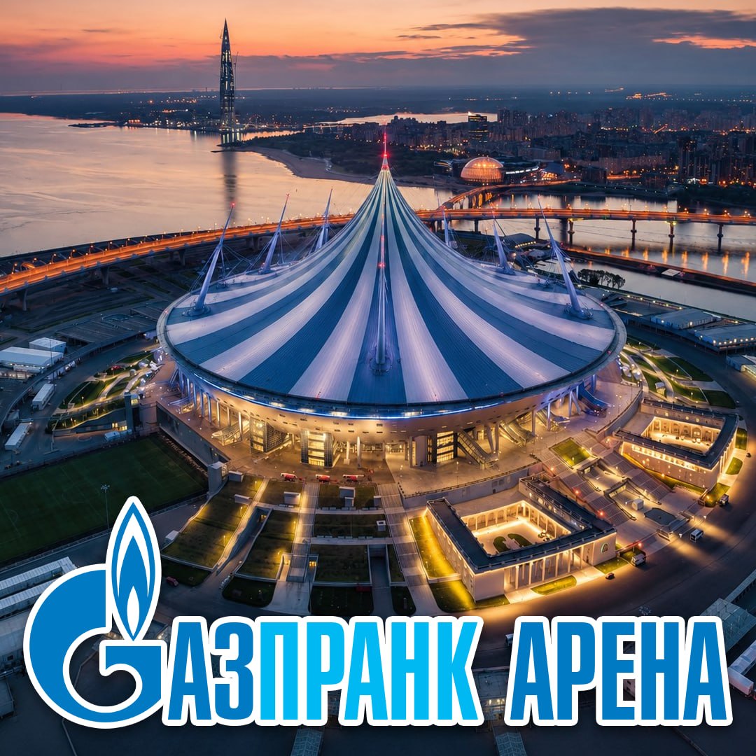 Канье Уэст на сцене во время концерта
