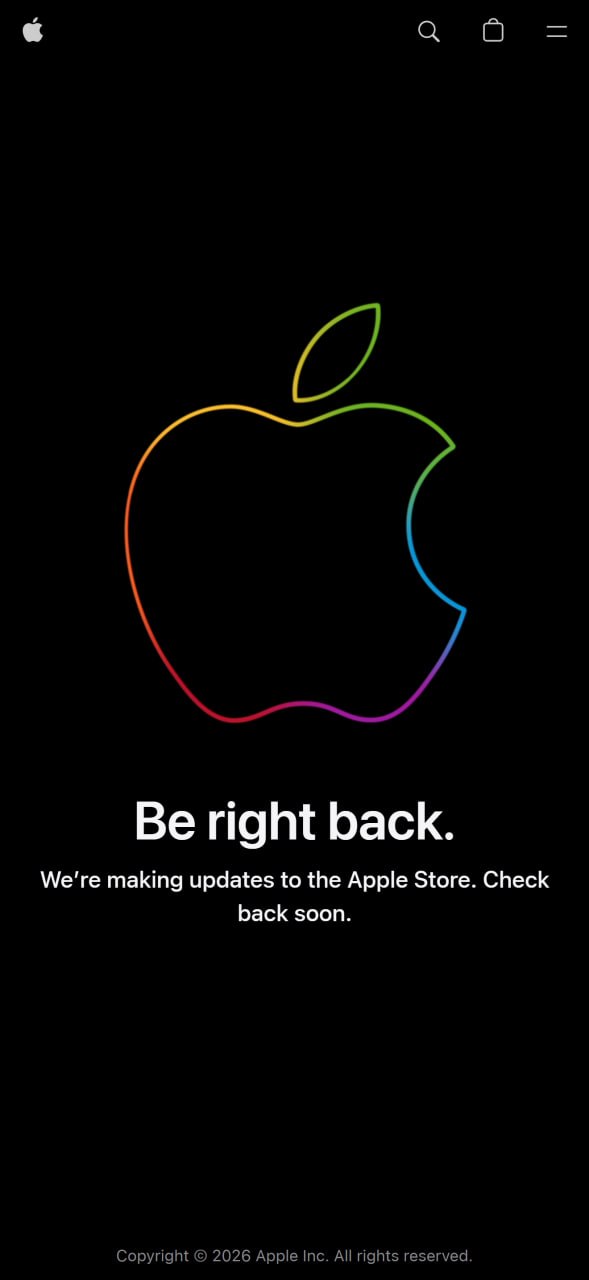 Официальный магазин Apple приостановил работу